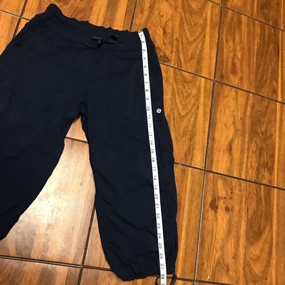 Lululemon Studio Crop - Picture 6 of 13